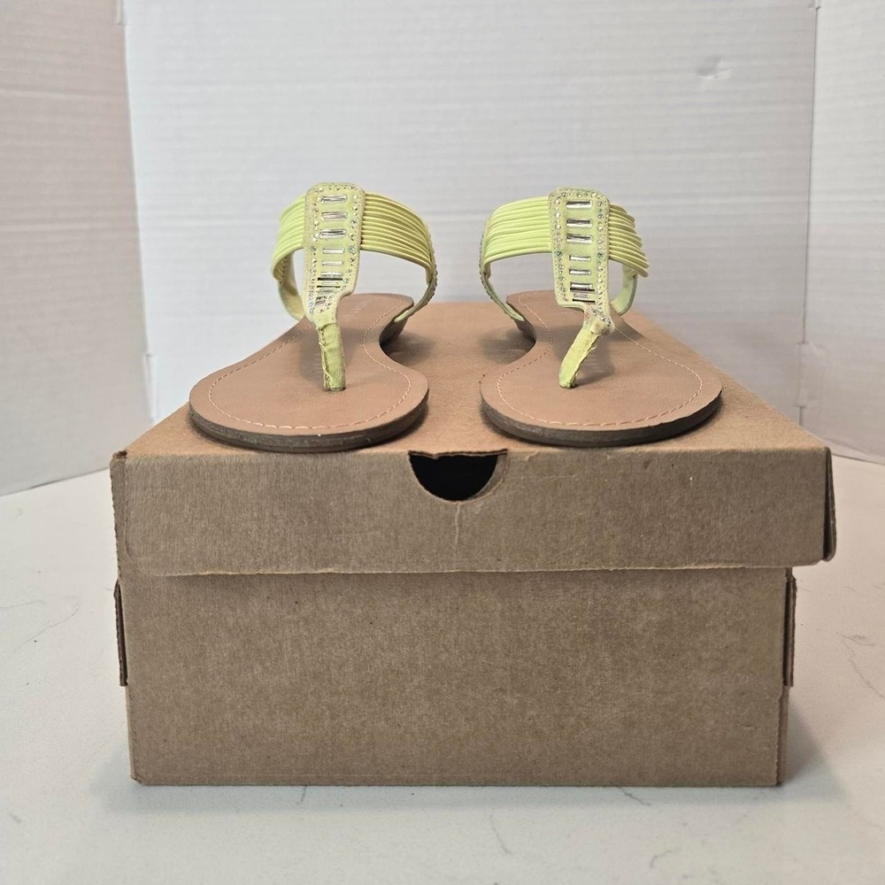 Madden Girl Triixie Thong Sandals‎ Yellow Neon- 8 US